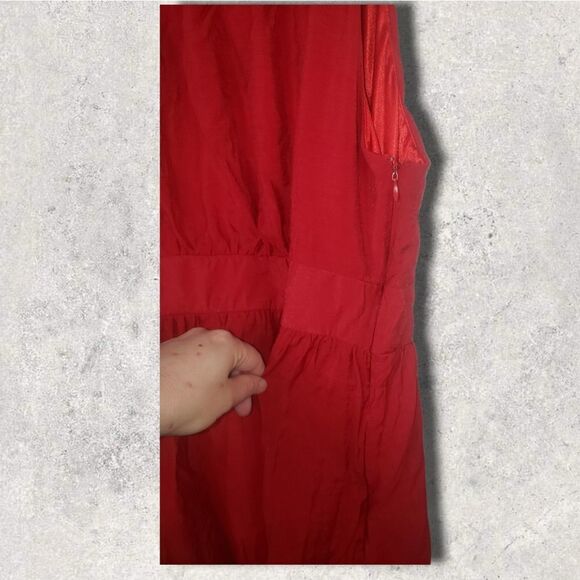 Emmelee from Francesca's Red Dress Large Style kbd-5001a-1 - Picture 2 of 6